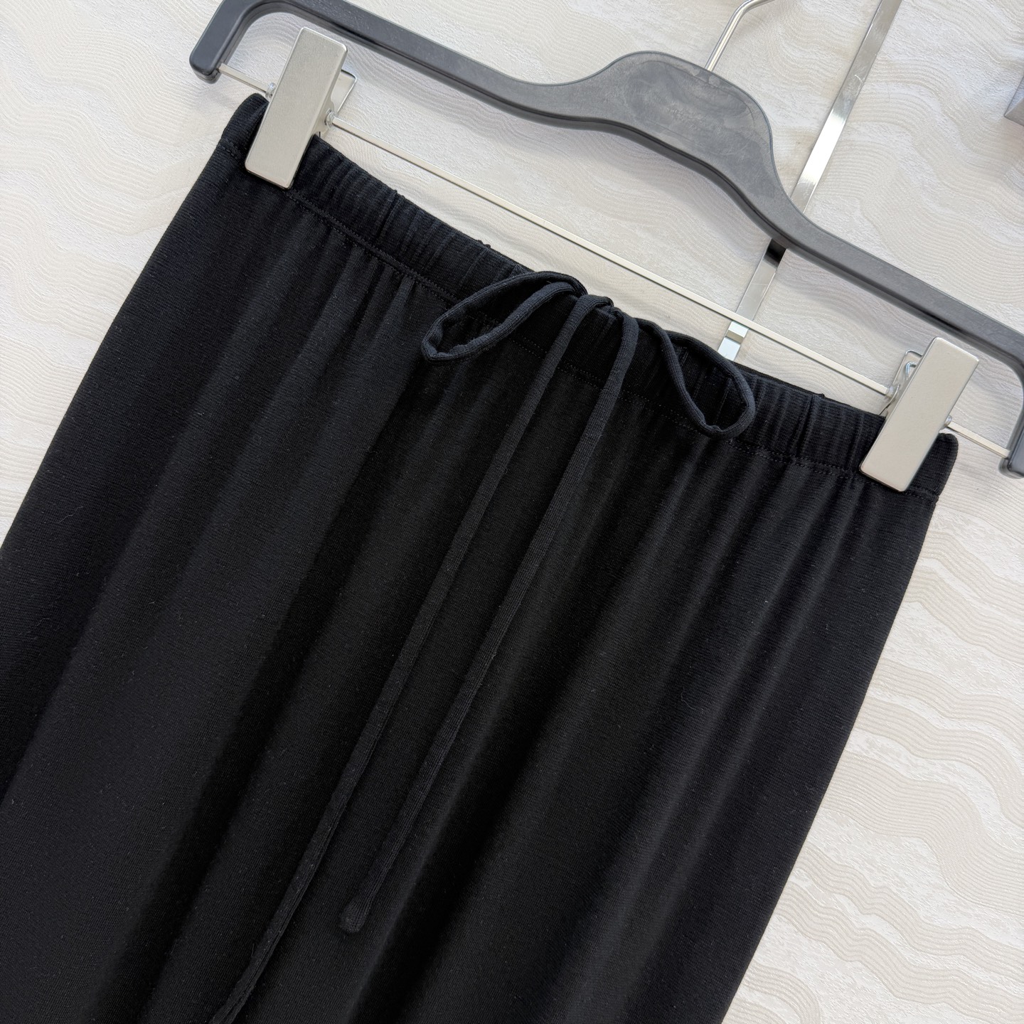 原单品质❤️Row风纸片人穿搭！进口天丝羊毛松紧腰长半裙！走路带风的气质慵懒感。超级显瘦神器！极简叠搭单