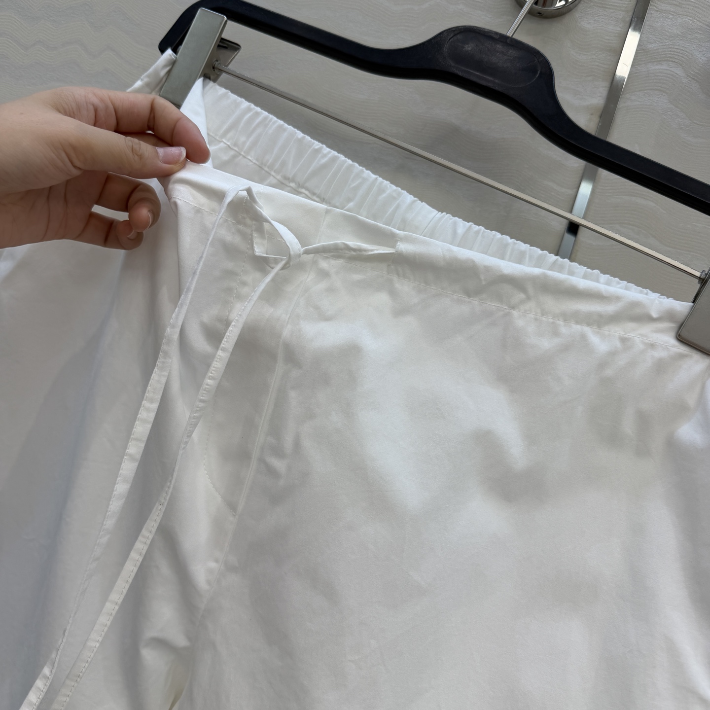 高端原单品质❤️Row风高智感穿搭！潇洒帅气的高级日本棉阔腿五分裤！！非常修饰腿型的抽绳腰设计，立体剪裁