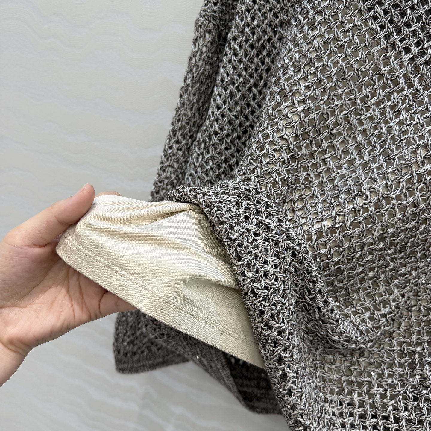 高端原单品质！行走的高定 BC高智感穿搭！超重工的刺绣珠片缕空上衣⚠️徳国进口机打造编织缕空工艺！进口亚