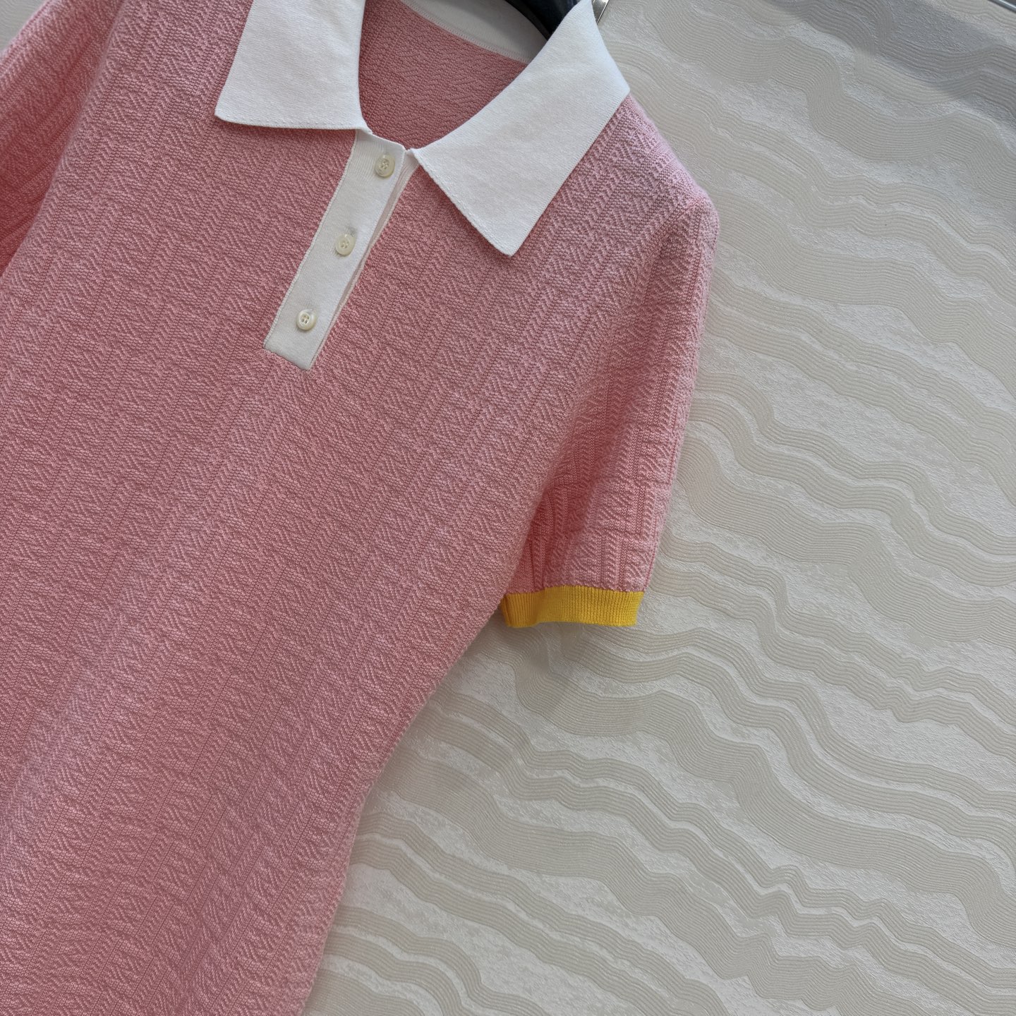 原单品质❤️FF兰西雅同款春夏新品。polo领针织连衣裙！马卡龙配色夏日气息满满！双织纯棉蚕丝纱线细腻柔