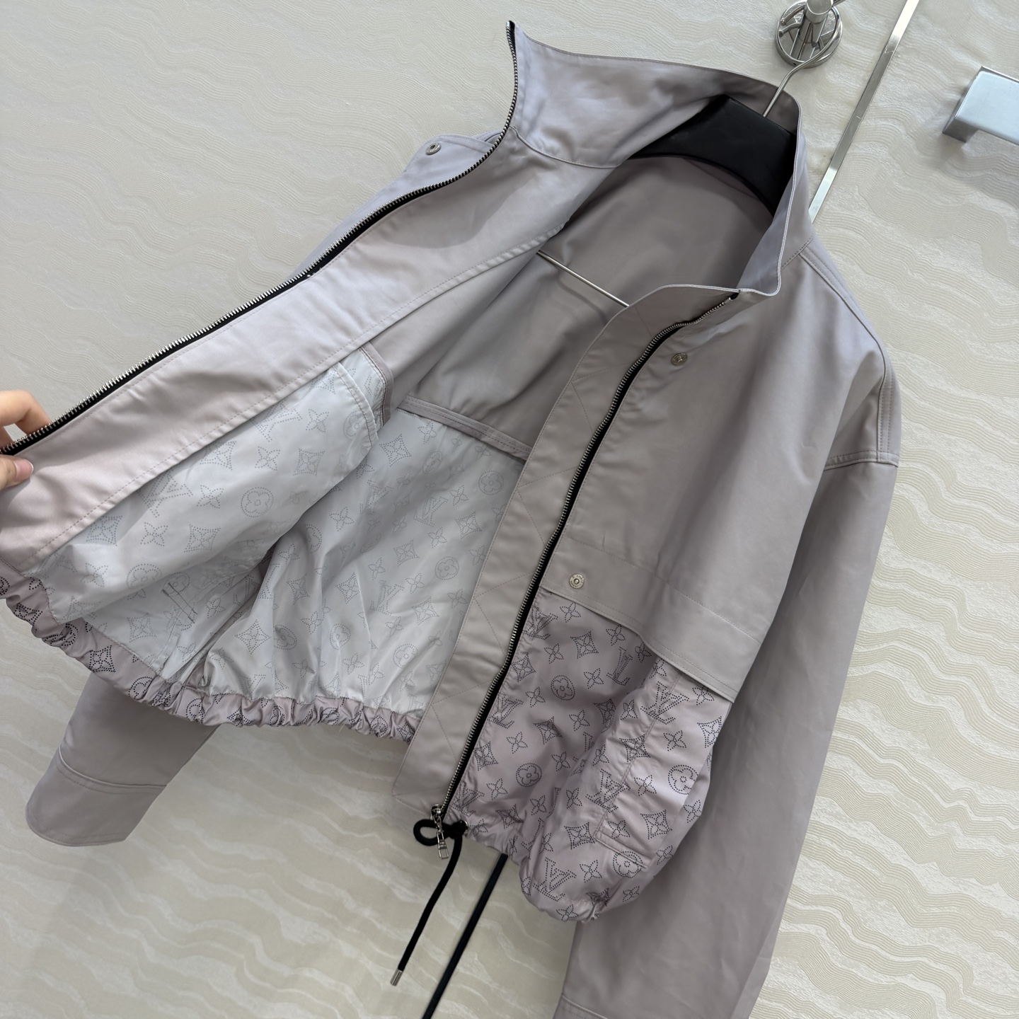 爆单推荐，原单品质💕26春夏新品！flight mode经典MONOGRAM拼接夹克外套！假两件设计高级