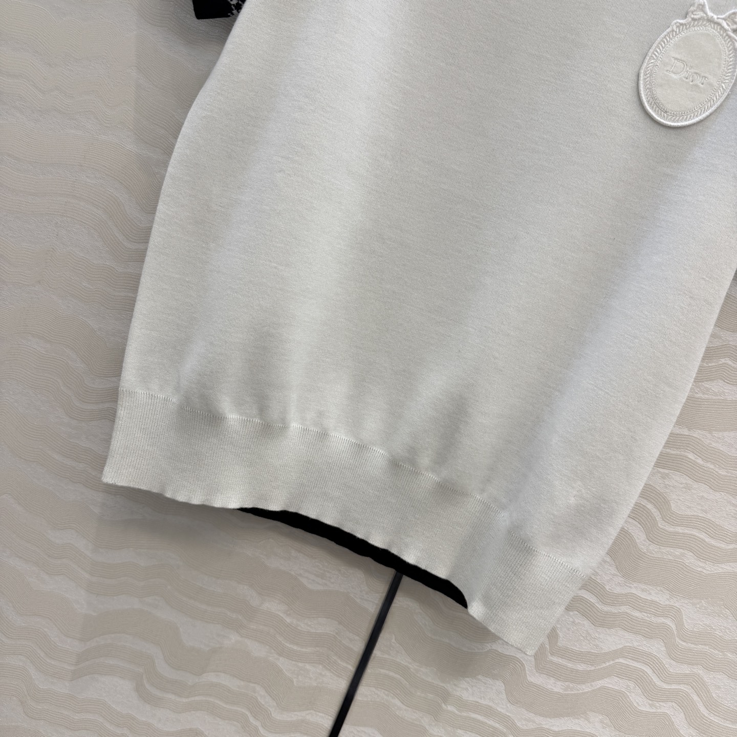 原单品质，MissD千鸟格纹接色拼接针织🧶短袖上衣！立体双织工艺原版定制进口纱线！减龄气质经典H小短款版