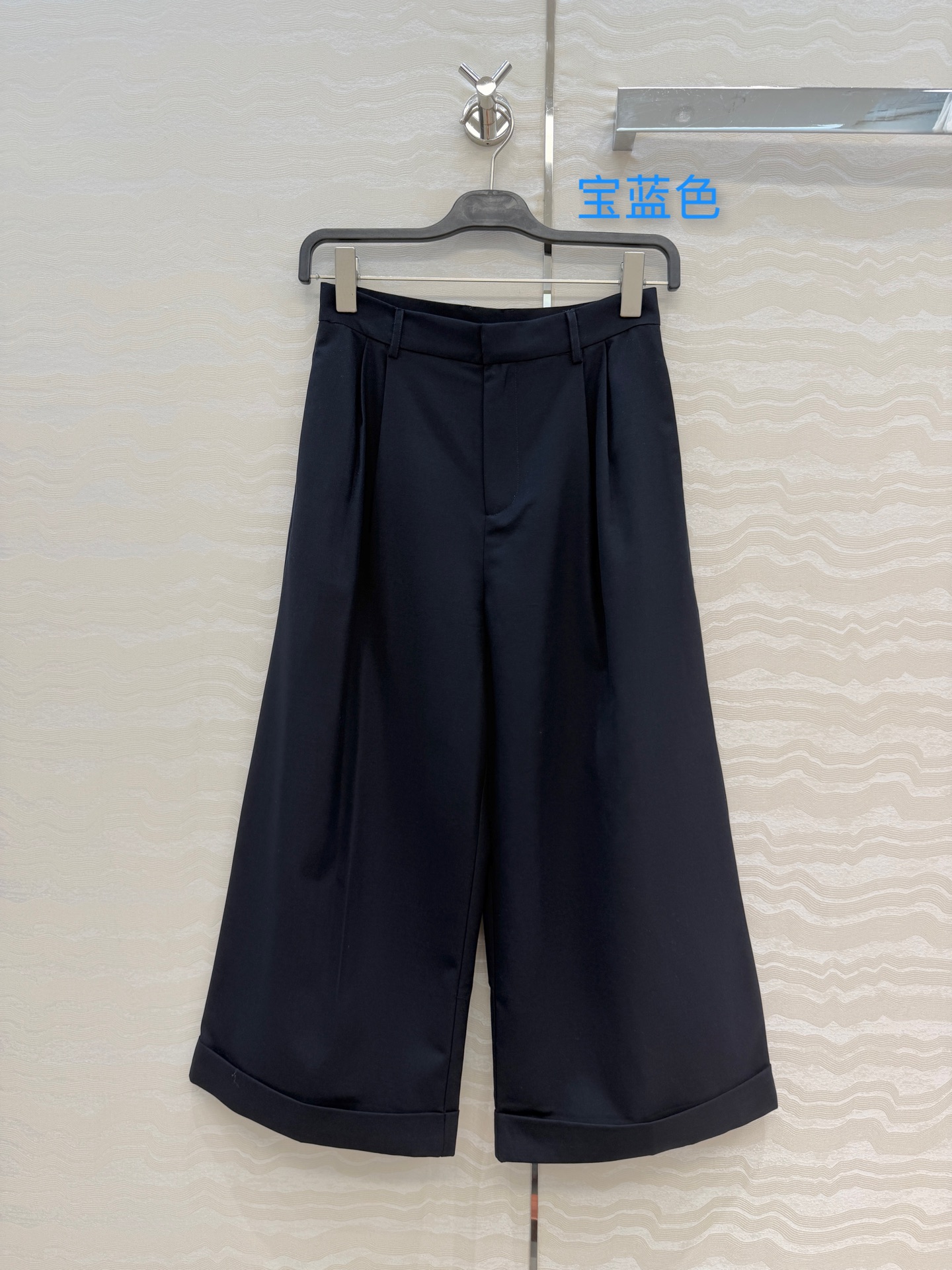 高端原单品质❤️26春夏新品row风 进口羊毛阔腿九分裤！极简主义西装裤！进口细织羊毛面料，演绎慵懒随性