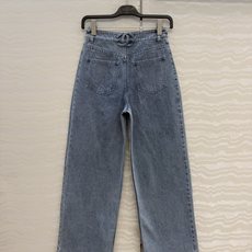 原单品质🍒coco女孩穿搭,26s怀旧洗水丹宁牛仔裤!手工编织金属链条带口袋装饰。菱格刺绣袋盖 直筒裤型 原单品质🍒coco女孩穿搭,26s怀旧洗水丹宁牛仔裤!手工编织金属链条带口袋装饰。菱格刺绣袋盖 直筒裤型