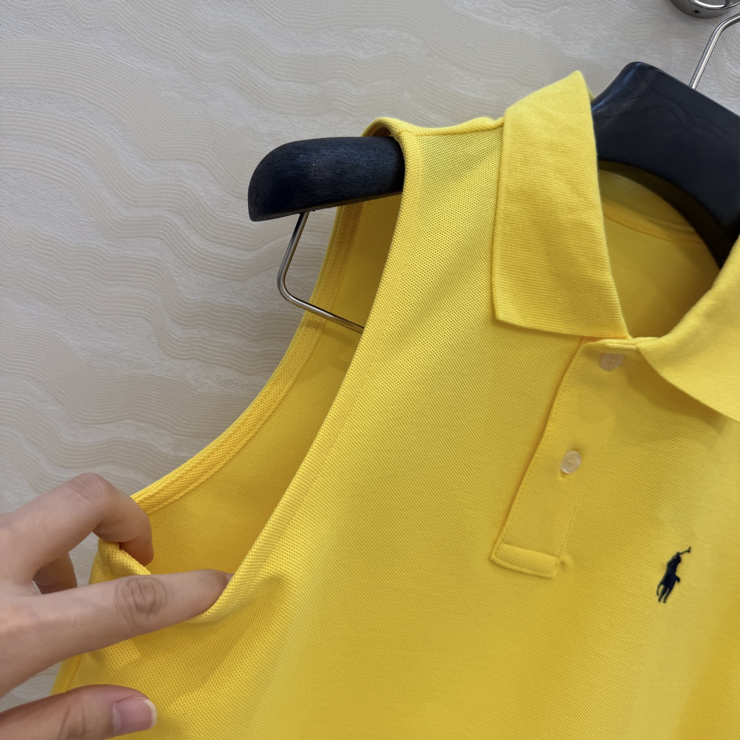原单品质！RL长期主义减龄少女穿搭！Polo领短款小背心，进口100%珠地纯棉面料质感超赞，气质小翻领高