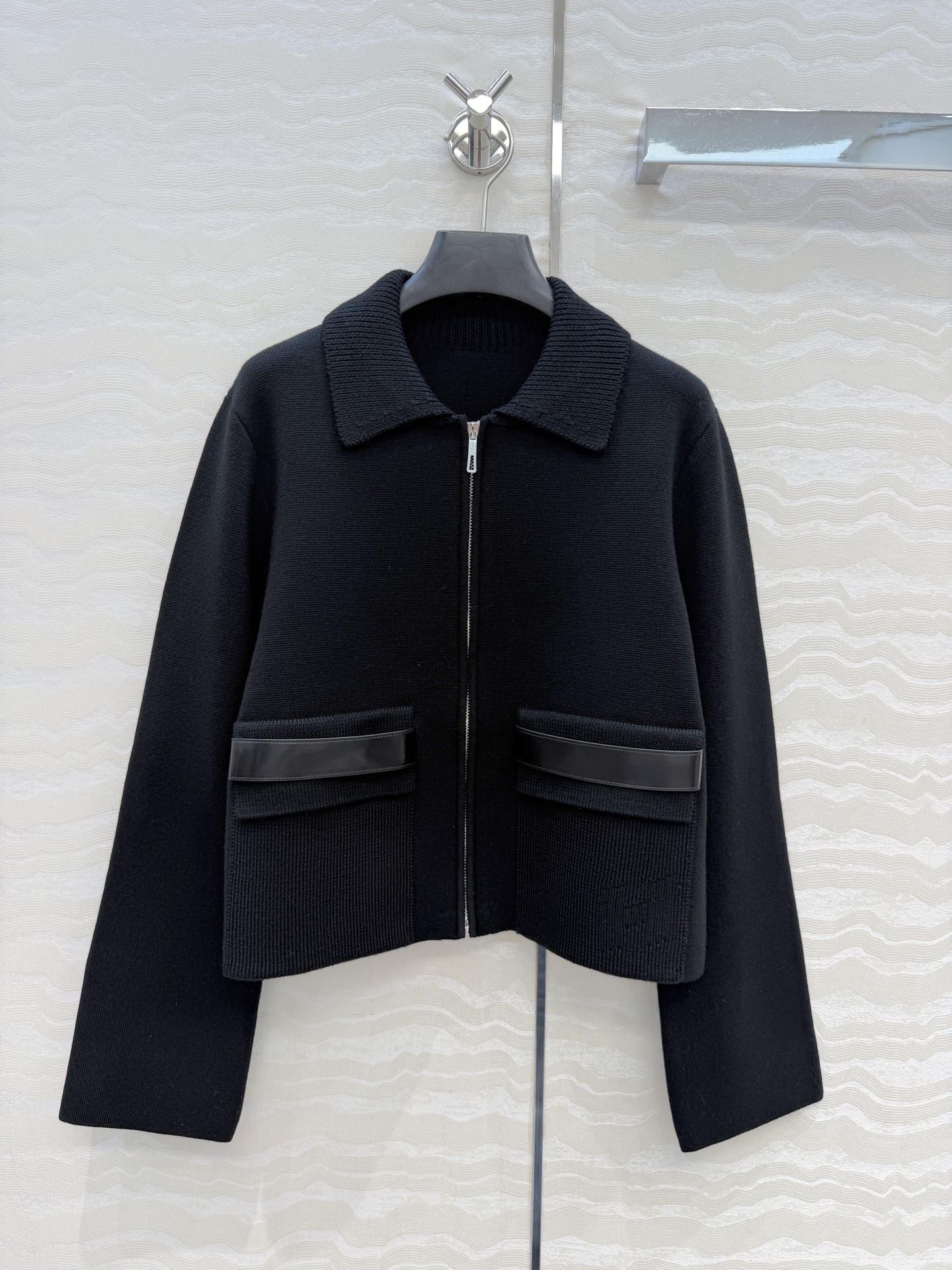 高端原单品质❤️H高智感穿搭！26秋冬新品，经典翻领夹克羊毛外套！品质控必入🌚重磅950克瑞士机莱卡双织
