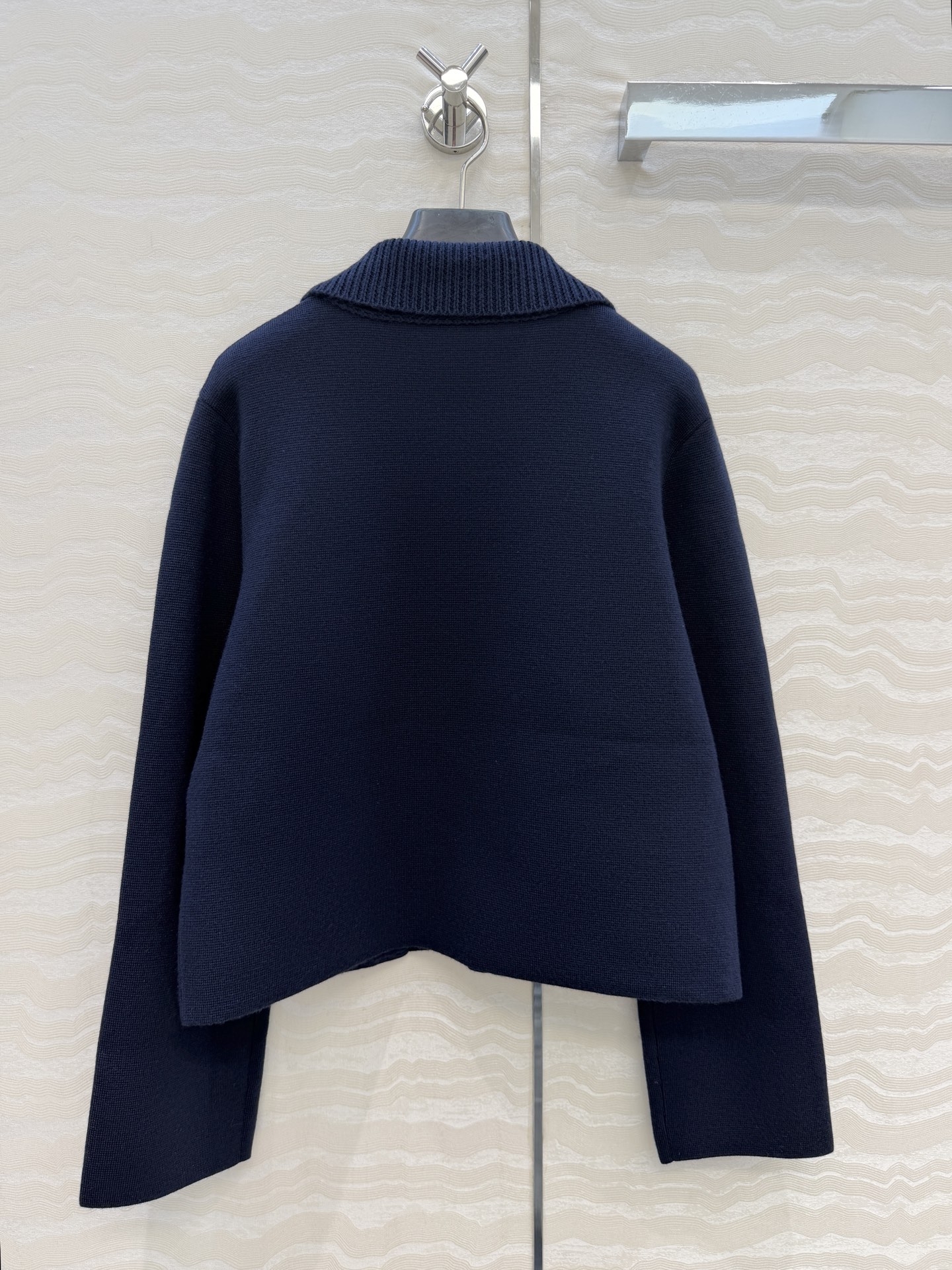 高端原单品质❤️H高智感穿搭！26秋冬新品，经典翻领夹克羊毛外套！品质控必入🌚重磅950克瑞士机莱卡双织