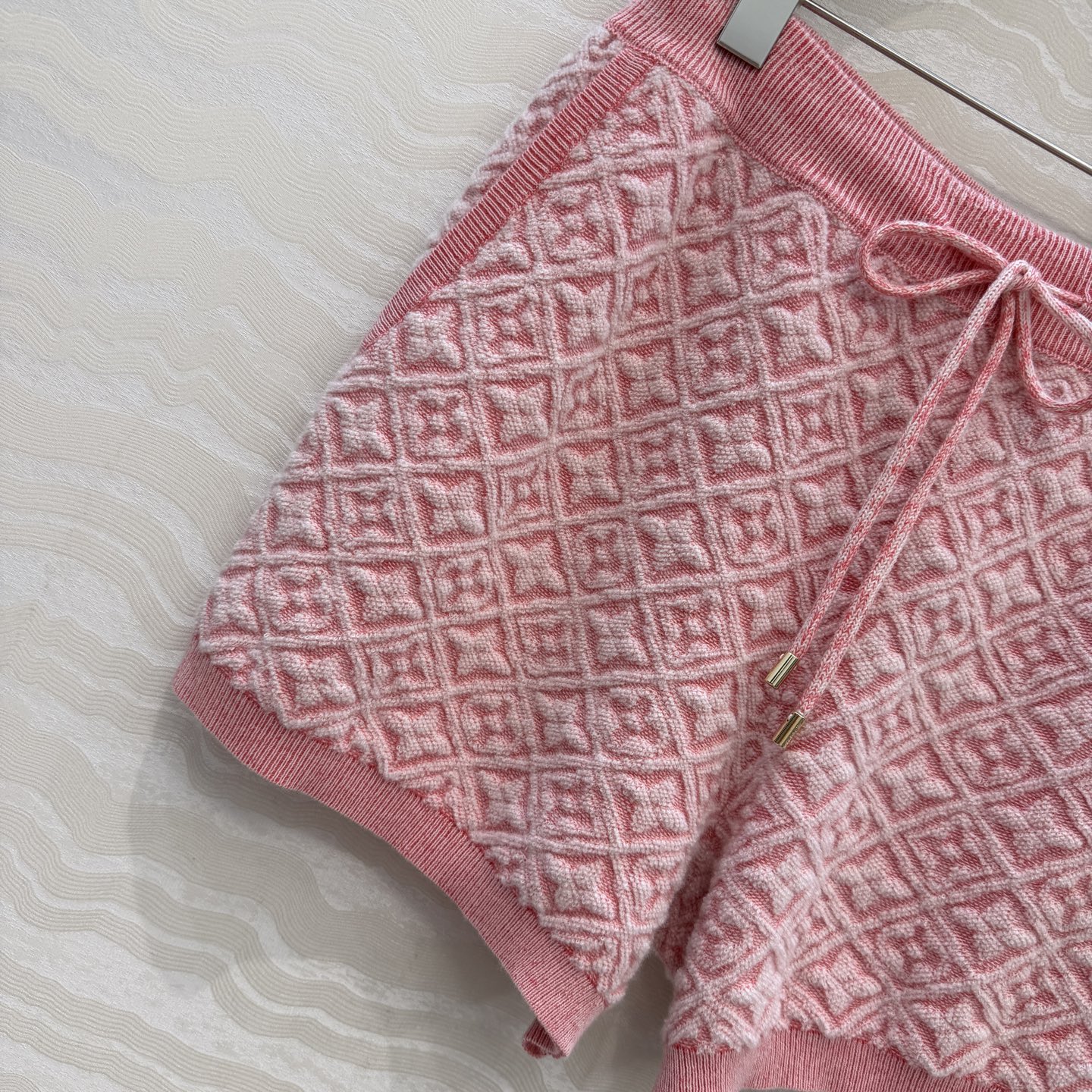 高端原单品质💕神仙颜值Resort度假系列限定新品！MONOGRAM提花羊毛短裤裙！撞色包边抽绳设计一体