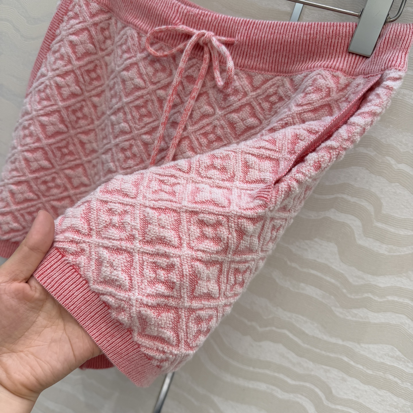 高端原单品质💕神仙颜值Resort度假系列限定新品！MONOGRAM提花羊毛短裤裙！撞色包边抽绳设计一体