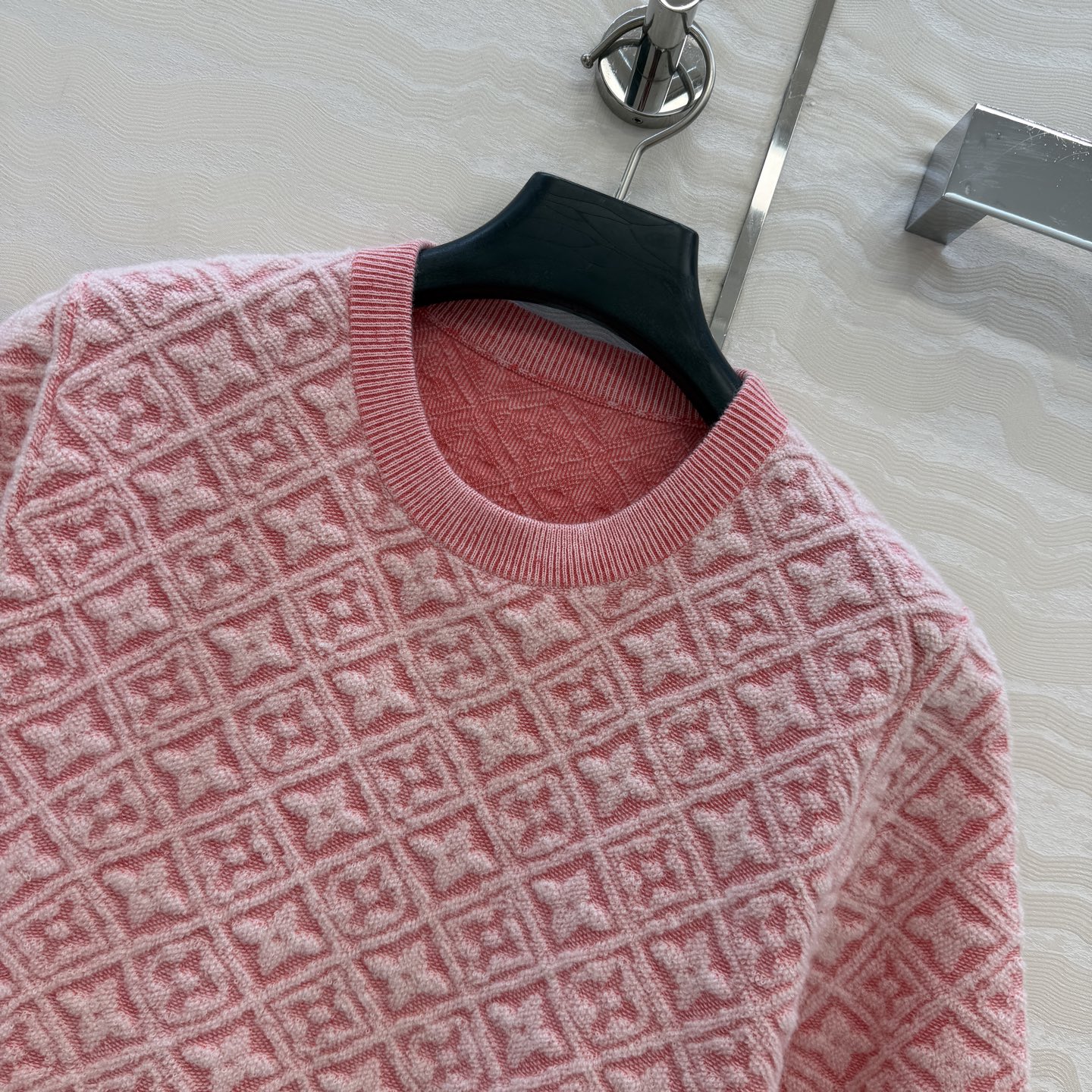 高端原单品质💕神仙颜值Resort度假系列限定新品！MONOGRAM提花羊毛短袖上衣！撞色包边抽绳设计经