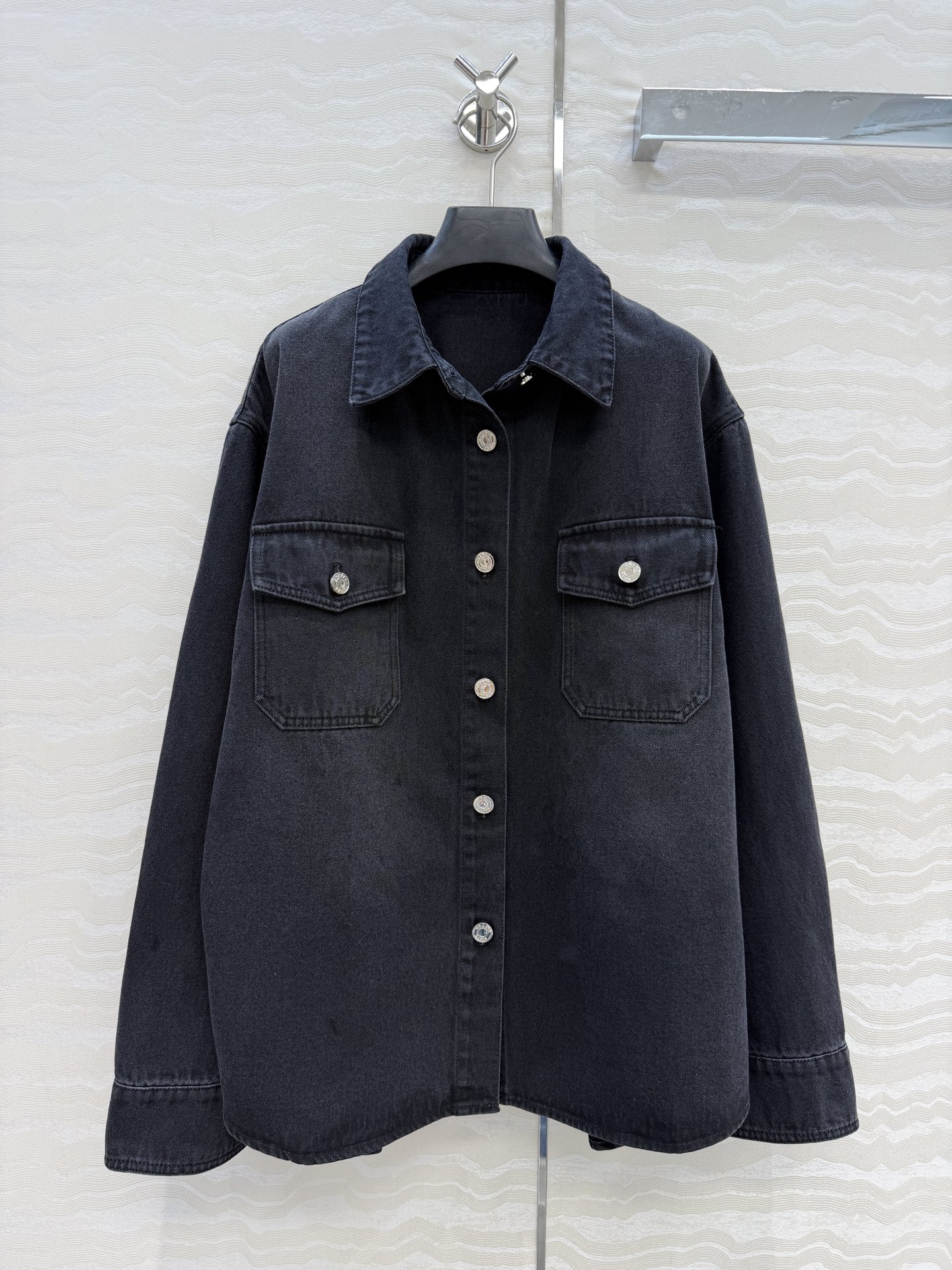 原单品质❤️coco女孩26p春夏新品，翻领衬衫外套！白富美必入叠搭神器！工装双口袋大衬衫，复古酵素洗水