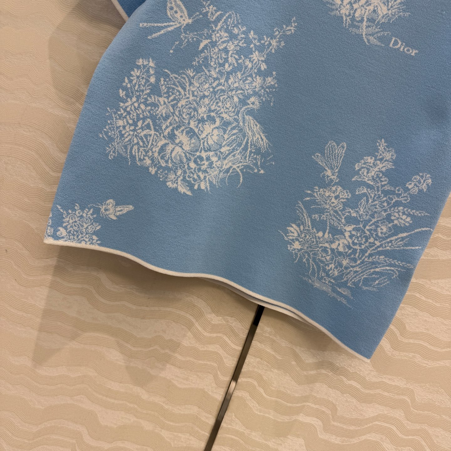高端原单品质，MissD针织🧶短袖圆领上衣！立体双织工艺原版定制进口纱线！减龄气质经典H小短款版型百搭不