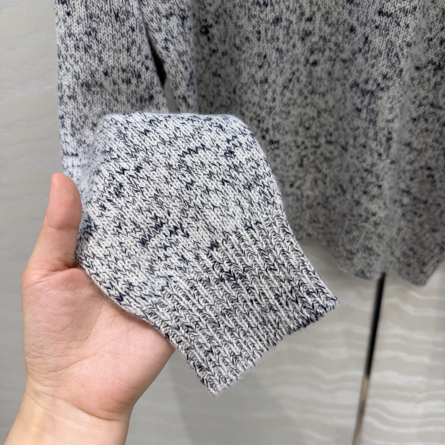 로로피아나 여성 니트 131996 Loro Piana Knit 썸네일 이미지