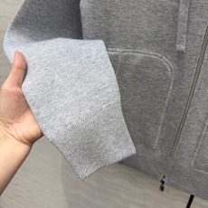 高端原单品质❤️Miss秋冬新品!高级老花logo拉链羊绒外套!😊双织字母提花织工艺,定制五金配件刺绣字 高端原单品质❤️Miss秋冬新品!高级老花logo拉链羊绒外套!😊双织字母提花织工艺,定制五金配件刺绣字