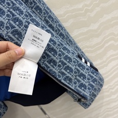 高端原单品质!MissD早秋新品限定蓝,粗花呢老花经典夹克外套,气质翻领拉链设计,白富美必入单品,开发定 高端原单品质!MissD早秋新品限定蓝,粗花呢老花经典夹克外套,气质翻领拉链设计,白富美必入单品,开发定