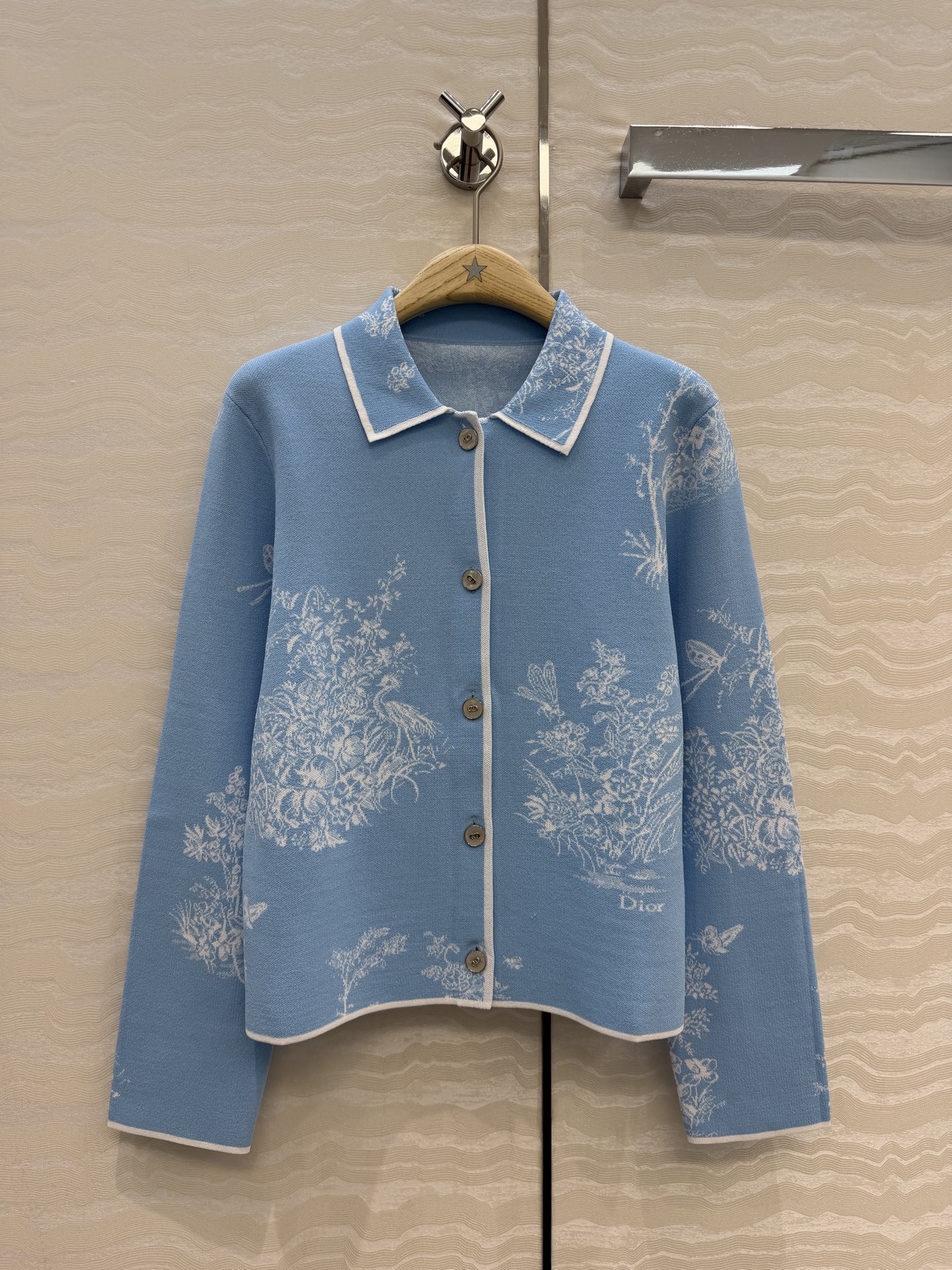高端原单品质，MissD针织🧶翻领小外套，立体双织工艺原版定制进口纱线！减龄气质经典H短款版型百搭不挑人