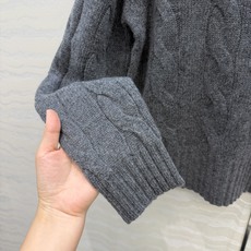 高端原单品质❤️lP🆕老钱风穿搭气质羊绒套装!品质控必入!原版定染纱线很高级的色调。100%进口羊绒重磅 高端原单品质❤️lP🆕老钱风穿搭气质羊绒套装!品质控必入!原版定染纱线很高级的色调。100%进口羊绒重磅