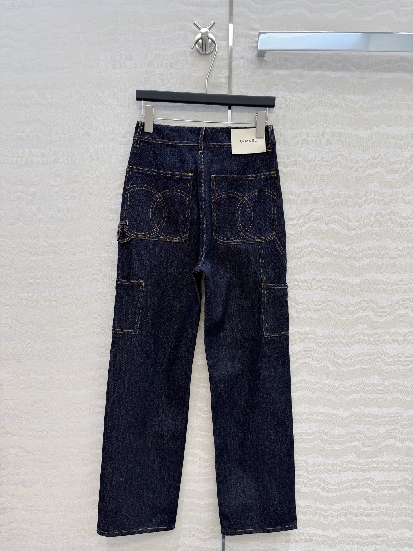 原单品质❤️coco女孩26b新品，神裤再现工装风口袋牛仔裤！白富美必入叠搭神器！定制重工立体双C工装口袋，复古酵素洗水