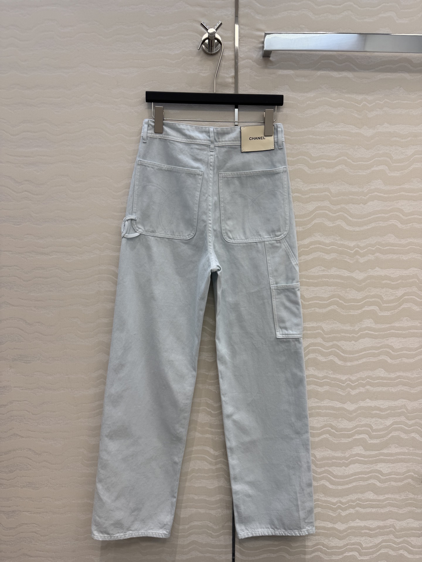 原单品质❤️coco女孩26b新品，神裤再现工装风口袋牛仔裤！白富美必入叠搭神器！定制重工立体双C工装口袋，复古酵素洗水
