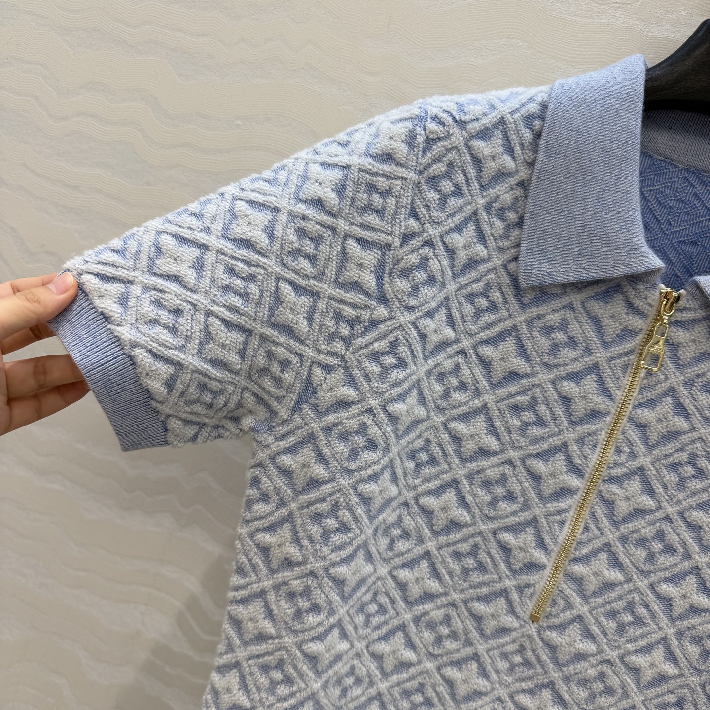 高端原单品质💕神仙颜值Resort度假系列限定新品！MONOGRAM提花羊毛短袖连衣裙！气质小翻领半拉链设计经典版型不挑