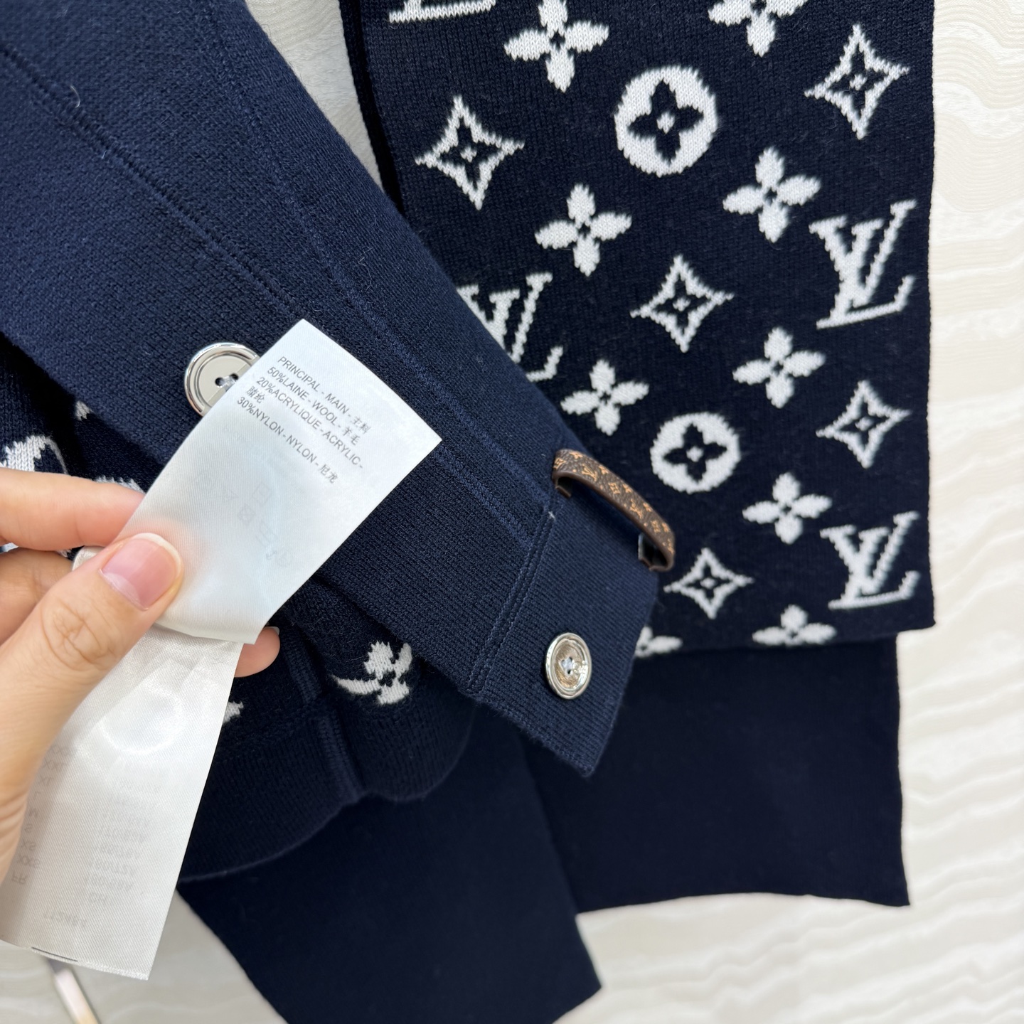 高端原单品质❤️爆单推荐❤️ 秋冬新品！MONOGRAM嵌织双色图案小外套，配送围巾设计减龄少女风穿搭定制五金配件，经典