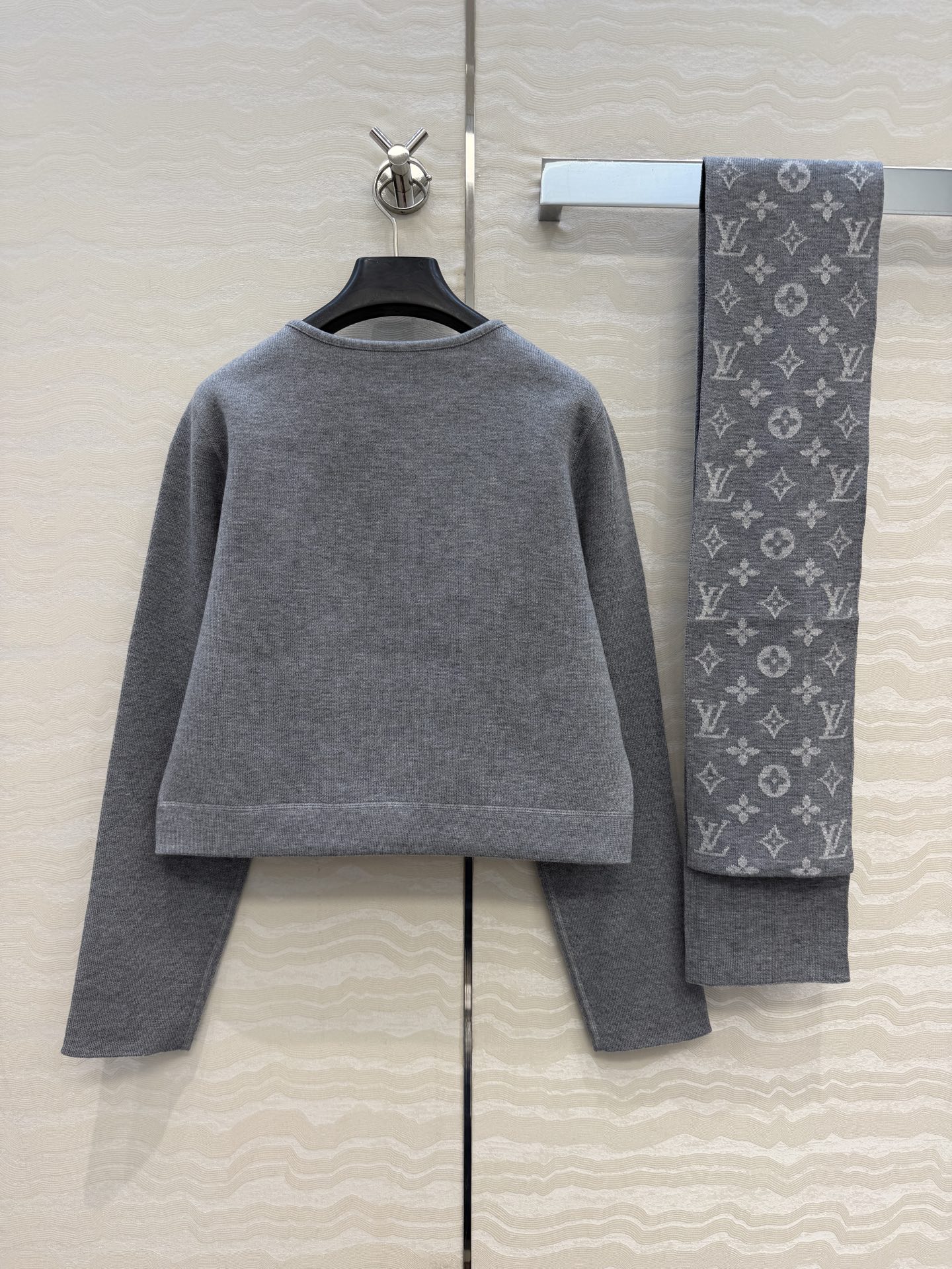 高端原单品质❤️爆单推荐❤️ 秋冬新品！MONOGRAM嵌织双色图案小外套，配送围巾设计减龄少女风穿搭定制五金配件，经典
