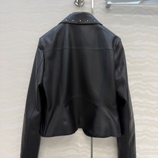 高端原单品质❤️H高智感穿搭,气质马术风真皮夹克外套!本季必入不可错过的单品!顶级100%进口小羊皮荔枝皮纹质感无敌!金 高端原单品质❤️H高智感穿搭,气质马术风真皮夹克外套!本季必入不可错过的单品!顶级100%进口小羊皮荔枝皮纹质感无敌!金