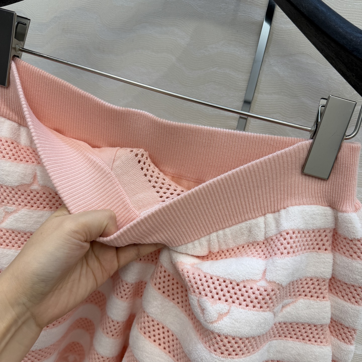 高端原单品质💕神仙颜值Resort度假系列限定新品！MONOGRAM提花羊毛小短裤！经典不挑人上身绝美！可甜可盐气质少女