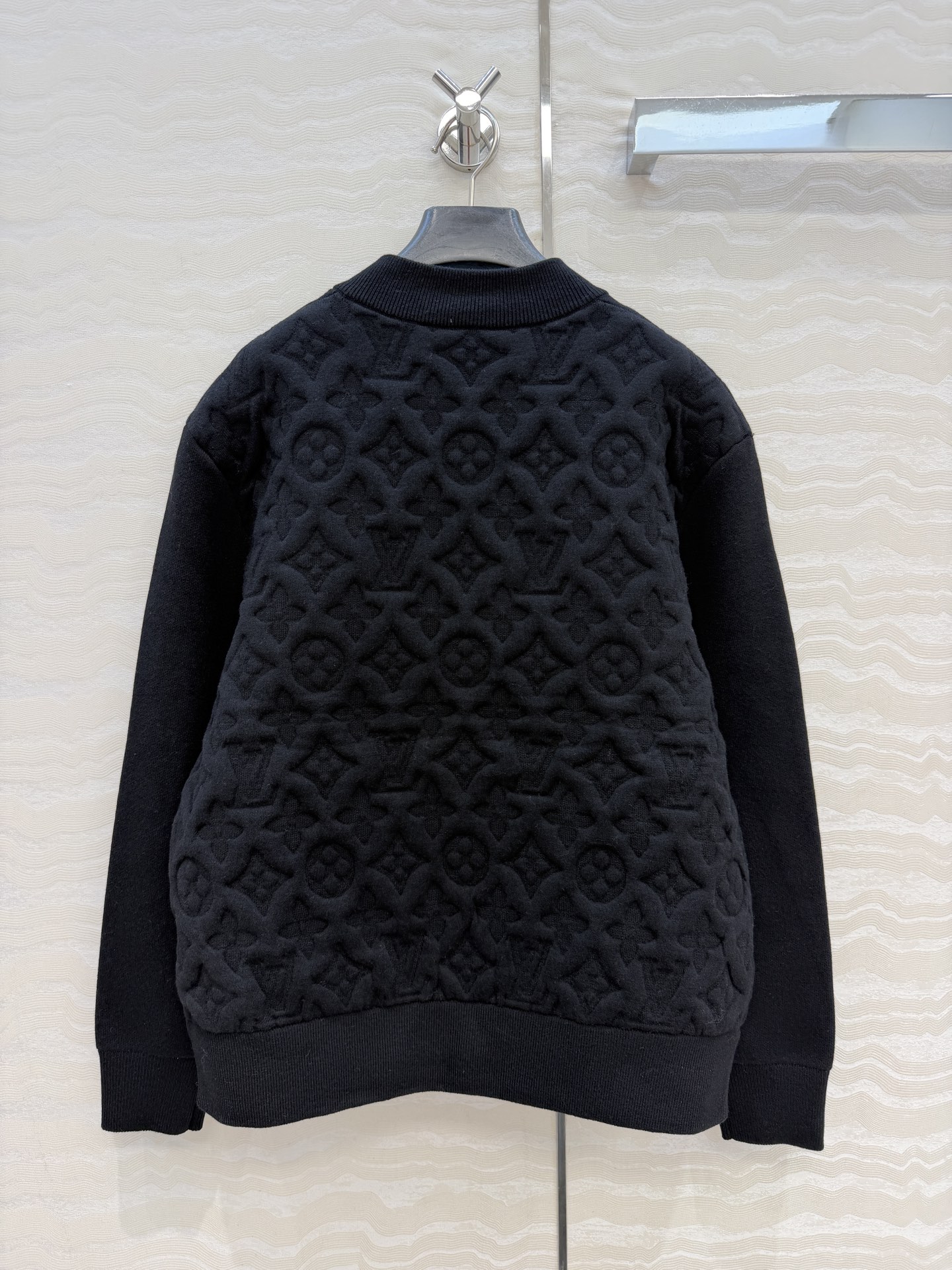 高端原单品质💕lou秋冬限定新品！高级MONOGRAM立体提花棒球夹克外套！男女同款宽松版型不挑人！可甜可盐气质少女！进