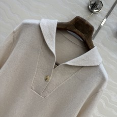 原单品质❤️Lp高智感老钱风穿搭!秋冬新品高级素色Sergio羊绒polo领短袖上衣!16针工艺温柔极致优雅的调调,简约 原单品质❤️Lp高智感老钱风穿搭!秋冬新品高级素色Sergio羊绒polo领短袖上衣!16针工艺温柔极致优雅的调调,简约