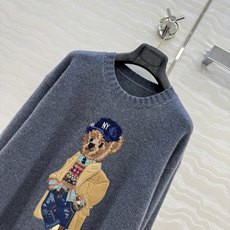 独家首发,原单品质❤️高定紫标RL浓郁美式风,穿毛呢夹克🧥小熊毛衣!品质控必入。绝美细致到小熊大衣的立体翻领!认准我家进 独家首发,原单品质❤️高定紫标RL浓郁美式风,穿毛呢夹克🧥小熊毛衣!品质控必入。绝美细致到小熊大衣的立体翻领!认准我家进