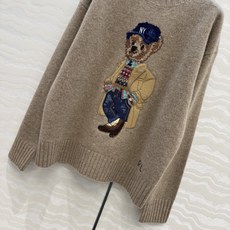 独家首发,原单品质❤️高定紫标RL浓郁美式风,穿毛呢夹克🧥小熊毛衣!品质控必入。绝美细致到小熊大衣的立体翻领!认准我家进 独家首发,原单品质❤️高定紫标RL浓郁美式风,穿毛呢夹克🧥小熊毛衣!品质控必入。绝美细致到小熊大衣的立体翻领!认准我家进
