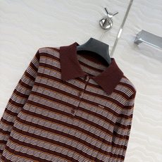 高端原单品质🍓PR高智感时髦穿搭!26s早秋新品!知识分子时髦条纹polo领上衣。瑞士机18针进口100%羊绒纱线质感细 高端原单品质🍓PR高智感时髦穿搭!26s早秋新品!知识分子时髦条纹polo领上衣。瑞士机18针进口100%羊绒纱线质感细