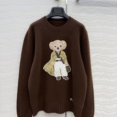 独家首发,原单品质❤️高定紫标RL浓郁美式风,穿风衣夹克🧥小熊毛衣!品质控必入。绝美细致到小熊的钻石耳钉!认准我家进口9 独家首发,原单品质❤️高定紫标RL浓郁美式风,穿风衣夹克🧥小熊毛衣!品质控必入。绝美细致到小熊的钻石耳钉!认准我家进口9