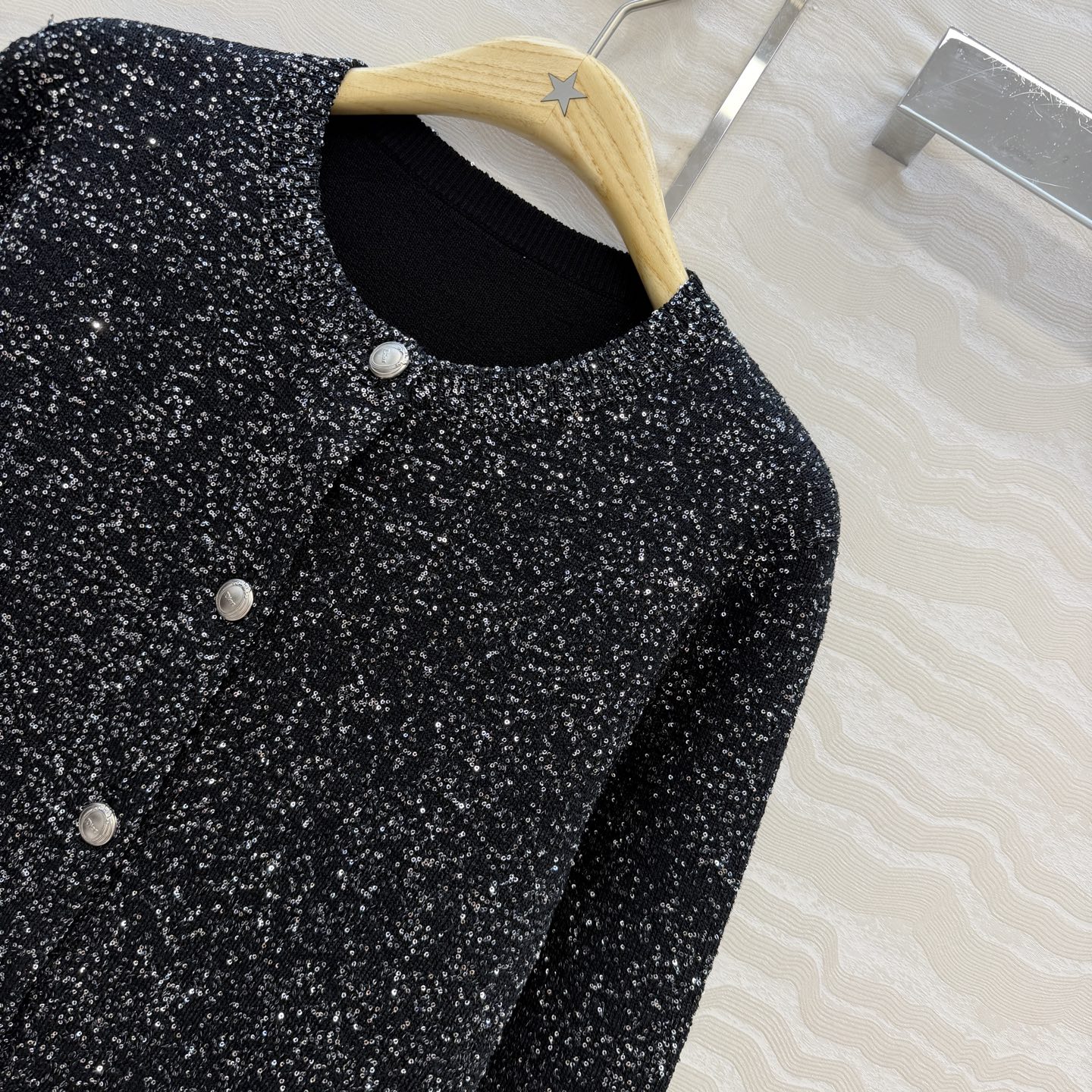 高端原单品质🖤MissD*秋冬限定新品！高级闪耀奢华幻彩珠片针织开衫外套！进口珠片纱线瑞士双织工艺质感超赞！BlingB