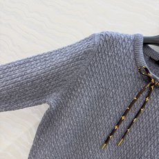 高端原单品质!26秋冬新品,Monogram花㚏领结针织羊毛上衣!减龄学院风配色,瑞士机绞花工艺贯穿时髦高级感!进口羊毛 高端原单品质!26秋冬新品,Monogram花㚏领结针织羊毛上衣!减龄学院风配色,瑞士机绞花工艺贯穿时髦高级感!进口羊毛