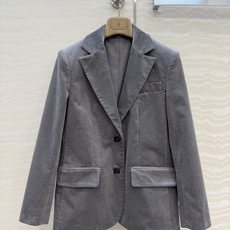 独家首发,原单品质❤️BC高智感穿搭!行走的高定老钱风穿搭,26秋冬新品定制灯芯绒西装外套!两粒扣设计极简主义慵懒随性的 独家首发,原单品质❤️BC高智感穿搭!行走的高定老钱风穿搭,26秋冬新品定制灯芯绒西装外套!两粒扣设计极简主义慵懒随性的