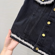 原单品质🍒coco女孩穿搭,26s怀旧洗水丹宁牛仔马甲小外套!气质编织带口袋装饰。H版型不挑人超级叠搭神器!定制酵素洗水 原单品质🍒coco女孩穿搭,26s怀旧洗水丹宁牛仔马甲小外套!气质编织带口袋装饰。H版型不挑人超级叠搭神器!定制酵素洗水