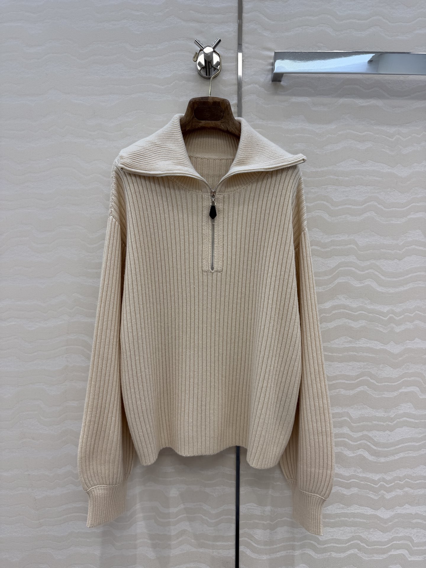L ❤️26 70 30 4 S-L M : 49 108 55 Maglione
