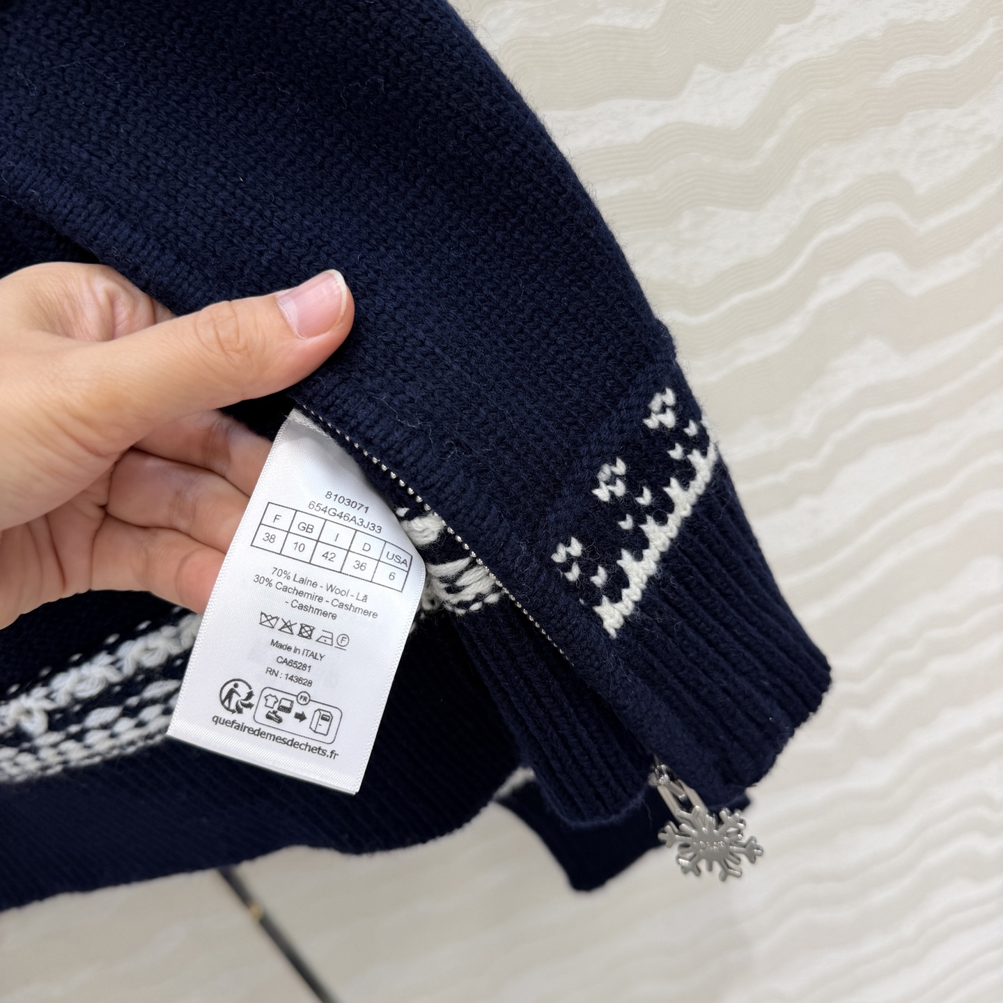 原单品质，MissD26秋冬新品阿尔卑斯滑雪系列Fair Isle羊毛外套！非常有冬日氛围感的费尔岛勾花图案，经典双织立