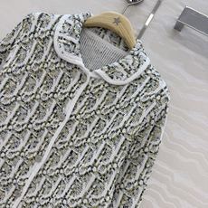 高端原单品质,MissD针织🧶开衫小外套!立体勾花双织logo工艺原版定制进口纱线!减龄气质经典H版型百搭不挑人!高级色 高端原单品质,MissD针织🧶开衫小外套!立体勾花双织logo工艺原版定制进口纱线!减龄气质经典H版型百搭不挑人!高级色