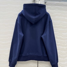 爆单推荐,原单品质❤️L新品系列,MONOGRAM美式复古学院风连帽卫衣套装!汪星人🐶金属配件装饰,进口卫衣面料细腻质感 爆单推荐,原单品质❤️L新品系列,MONOGRAM美式复古学院风连帽卫衣套装!汪星人🐶金属配件装饰,进口卫衣面料细腻质感
