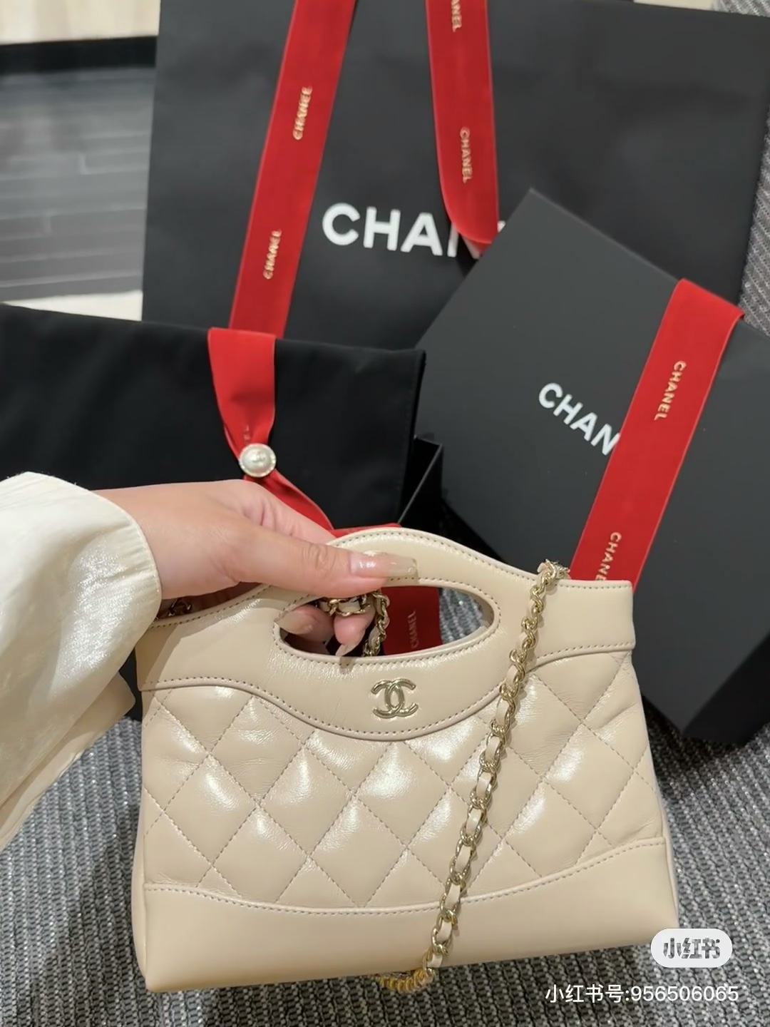 Chanel 31 Bag Nano, AS3656, Classic Quilted Design, Versatile & Stylish 3 i1742967760 4237 2