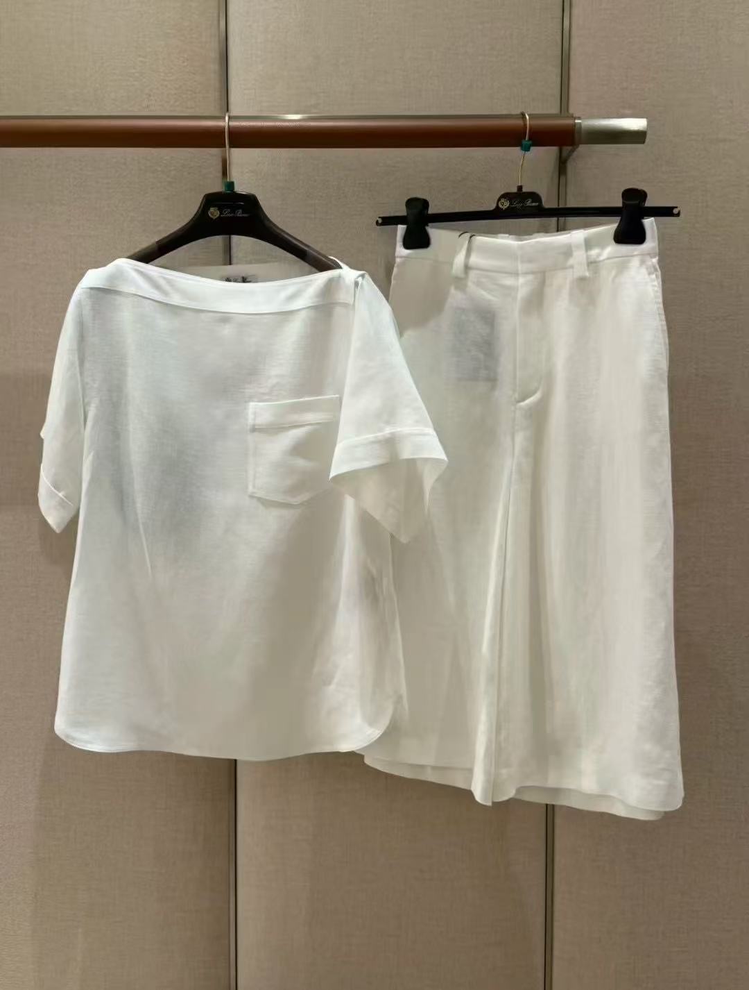 Elegant Women's Boat Neck Top with Wide Leg Pants Set - Chic & Comfortable 8 i1748007736920 3651 0 3