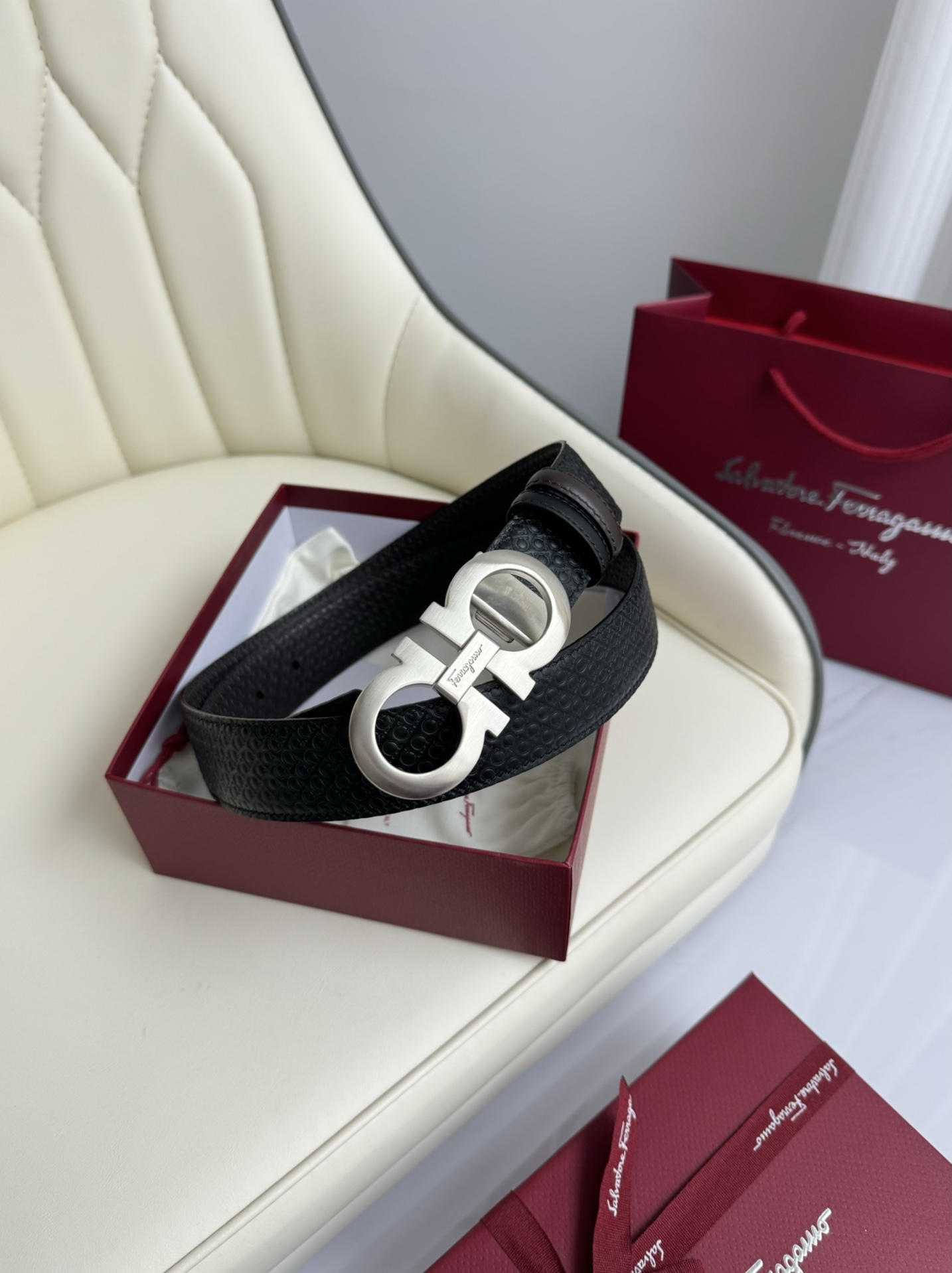 Ferragamo（男） Style Leather Men's Belts Lookbook Reference image 1