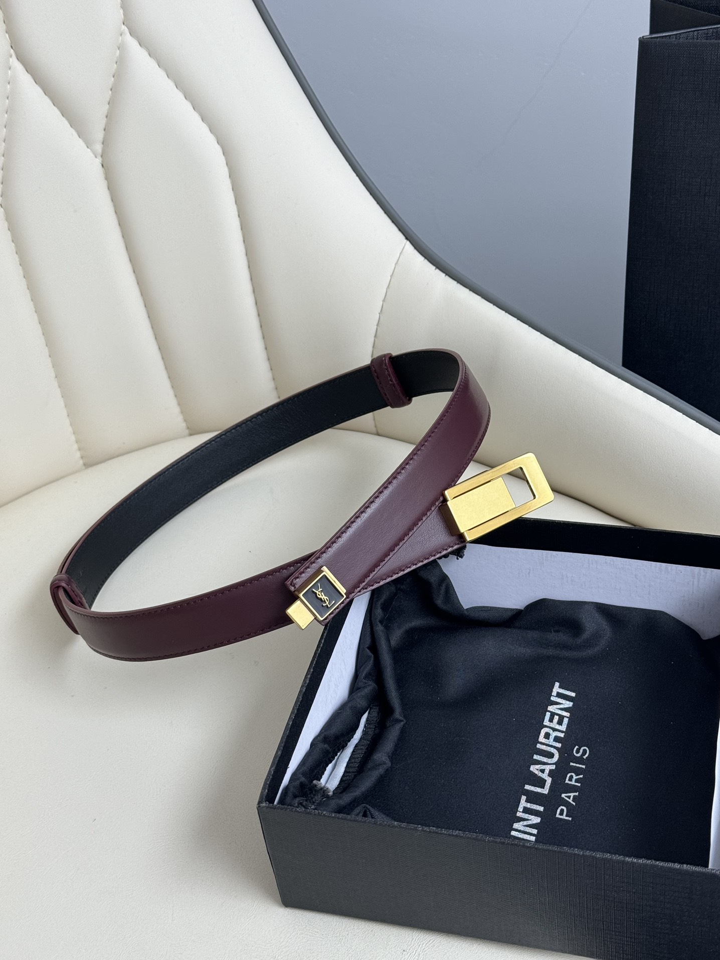  Saint Laurent 圣罗兰女士腰带皮带 原厂真金电渡扣头，意大利原厂皮，宽2.5cm，代购级。