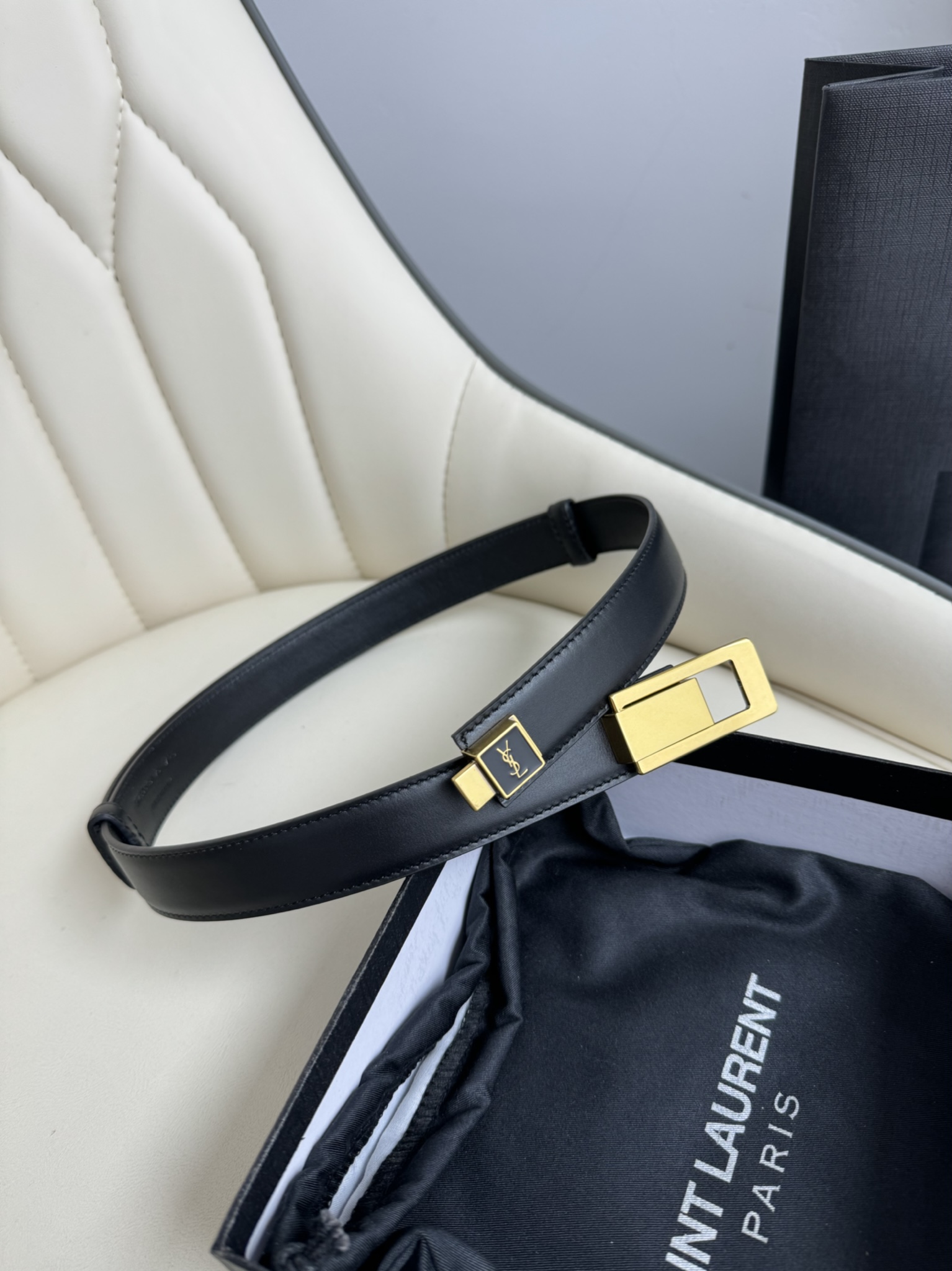 p190 顶级品质🎁配全套包装  Saint Laurent 圣罗兰女士腰带皮带 原厂真金电渡扣头，意大利原厂皮，宽2.5cm，代购级。