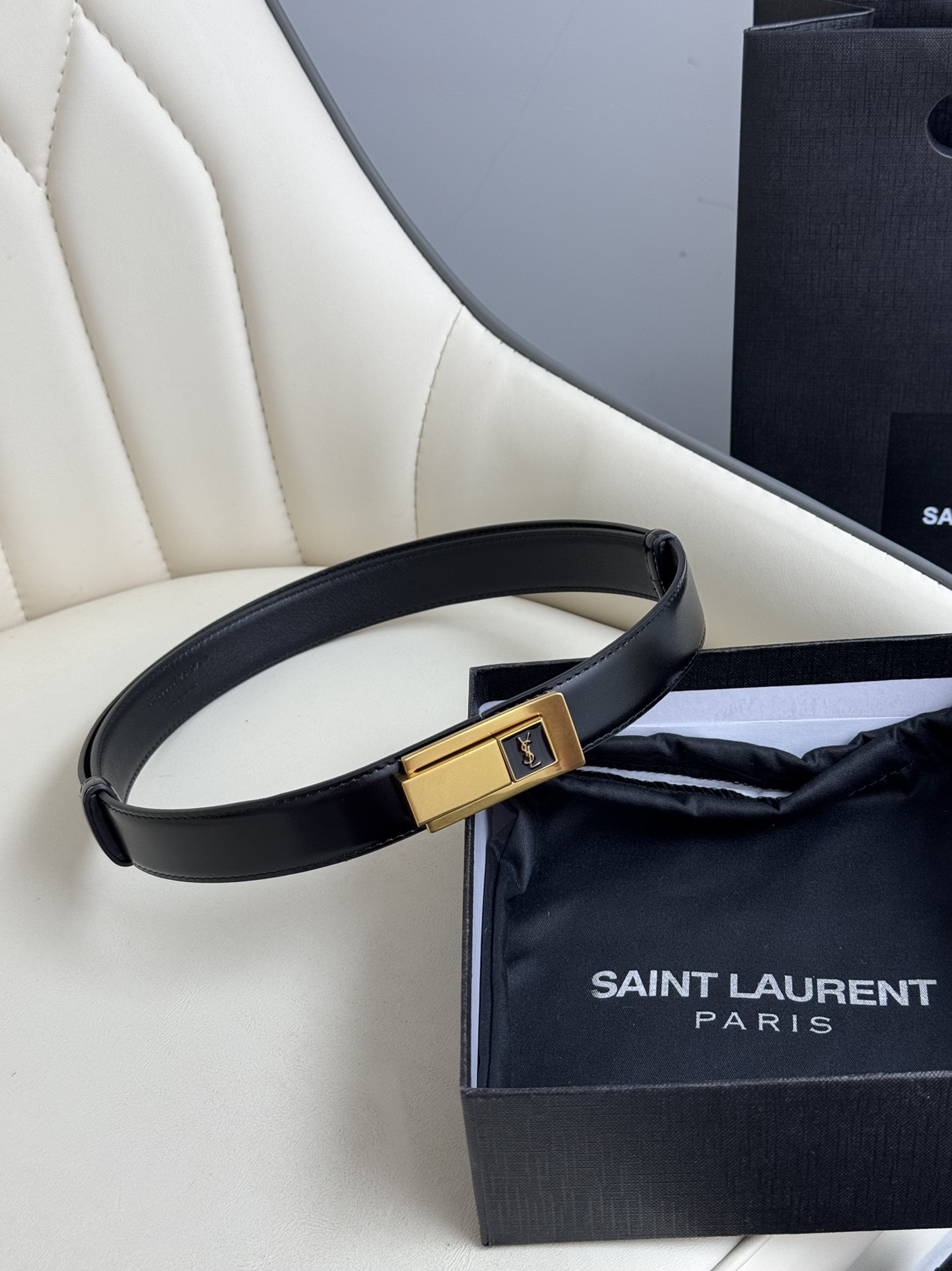  Saint Laurent 圣罗兰女士腰带皮带 原厂真金电渡扣头，意大利原厂皮，宽2.5cm，代购级。