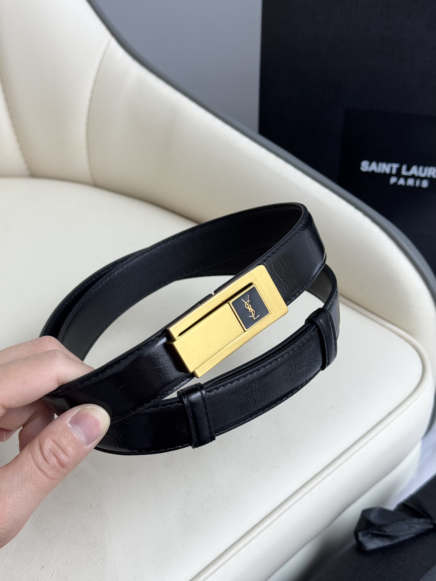  Saint Laurent 圣罗兰女士腰带皮带 原厂真金电渡扣头，意大利原厂皮，宽2.5cm，代购级。