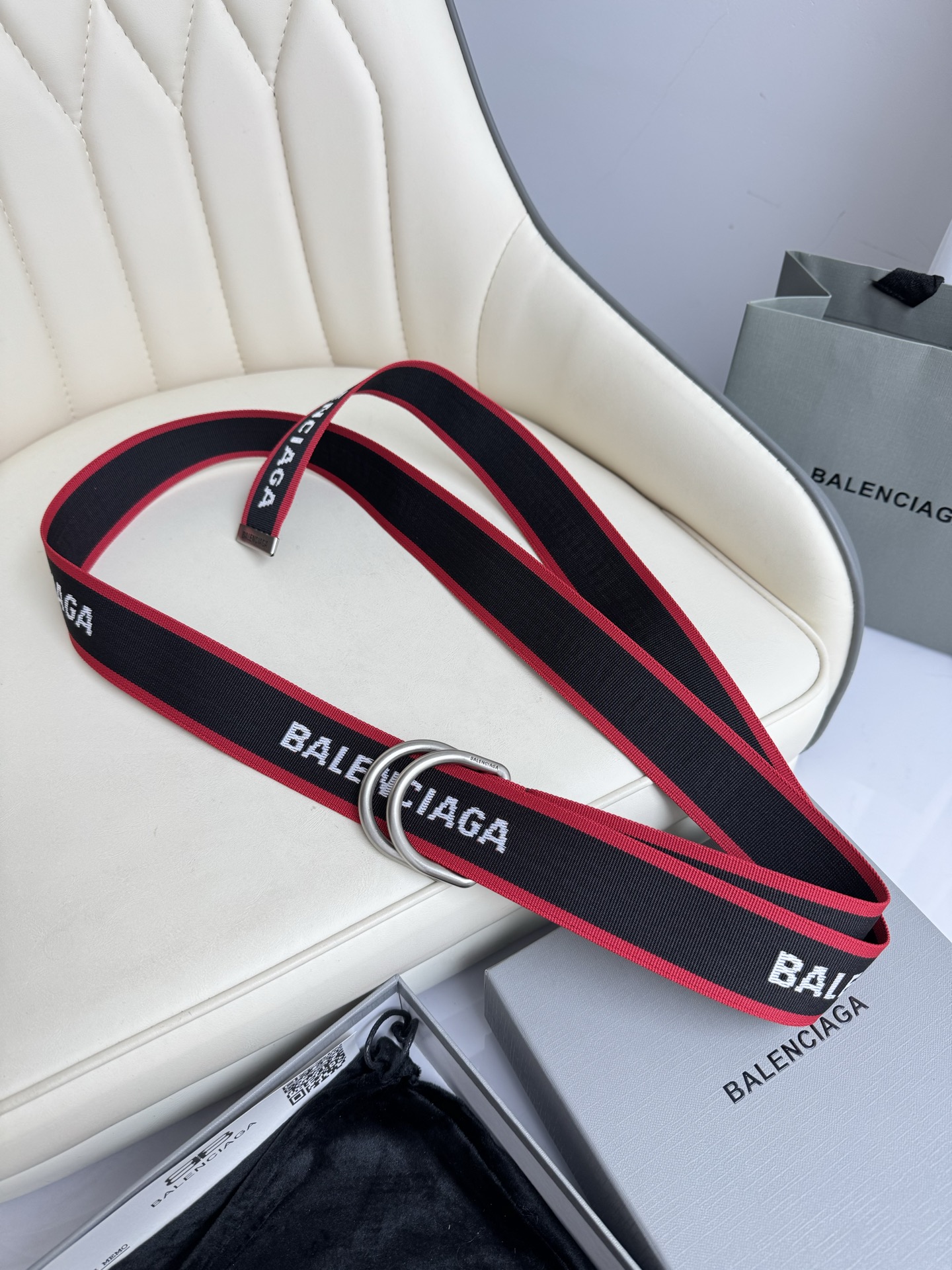 Paris Family Upgrades with Perfect 4.0 Wide ZP Band - 图片 6